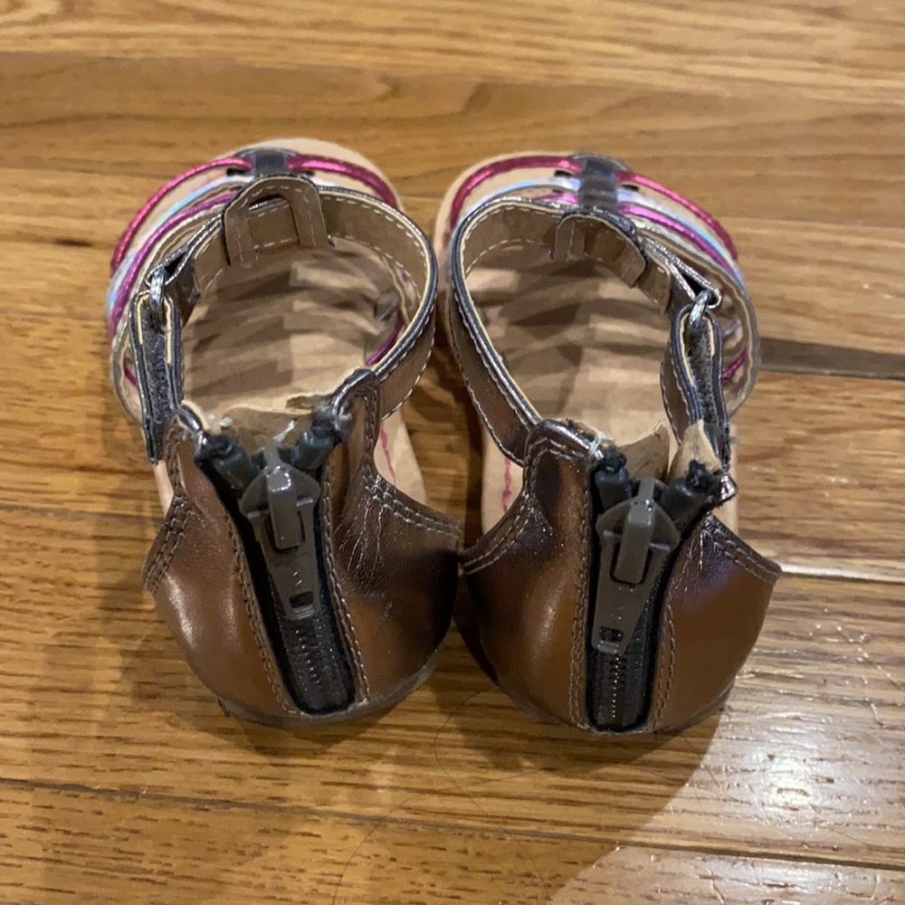 Sandal bundle! - Picture 4 of 7